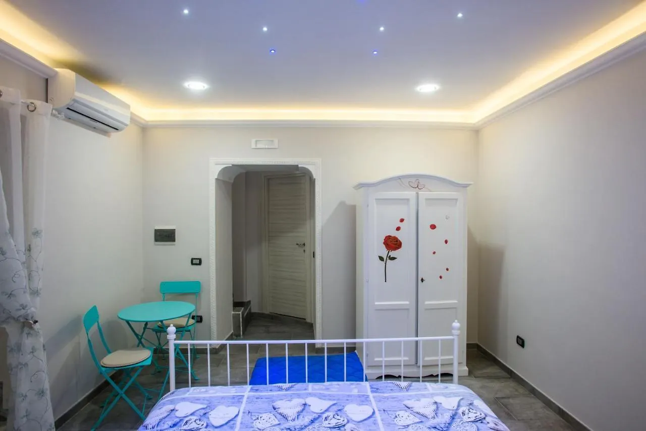 Napoli Stritt Hotel 3*, Naples